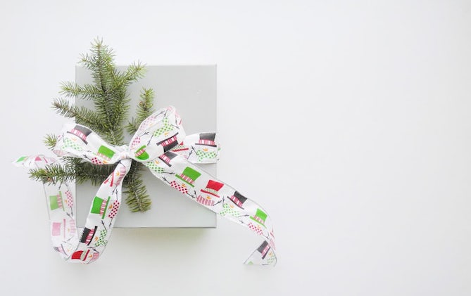 Holiday Classics: Eco-Friendly Gift-Wrapping Tips!