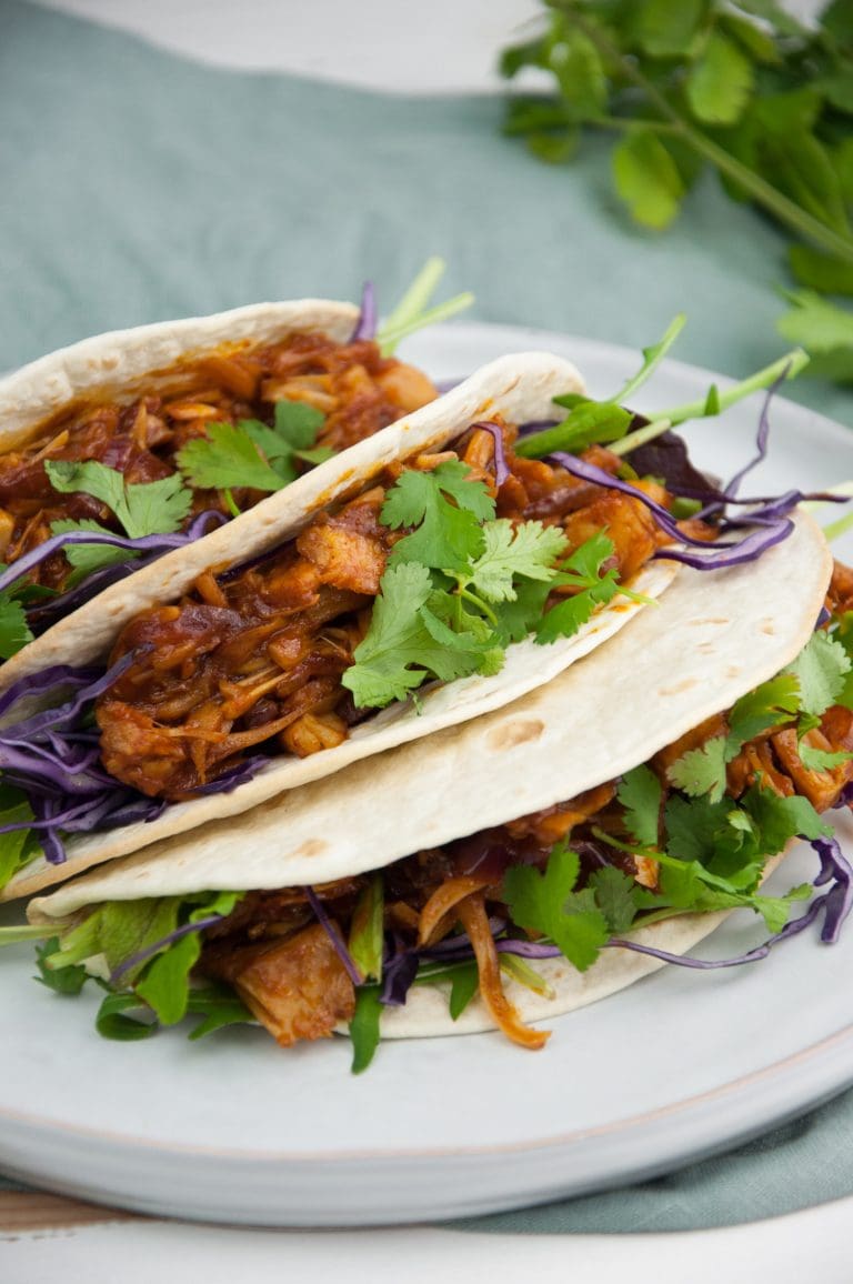 Vegan Pulled Pork Jackfruit Tacos - the kind life