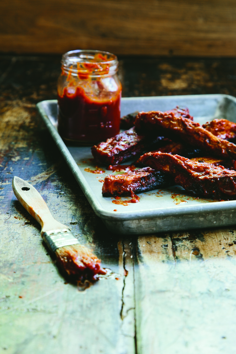 Meaty Vegan Ribs In Smoky Barbecue Sauce